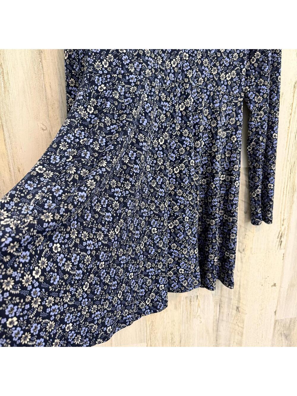 Women's XL Dress Floral Long Sleeve Babydoll Dress (fits smaller) - Picture 7 of 13